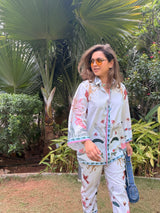 White monkey print pants