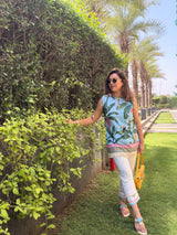Blue banana print sleeveless kurta set