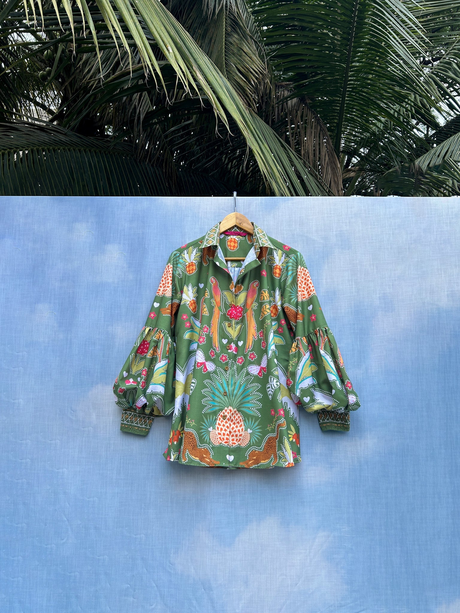 Ohana shirt in olive