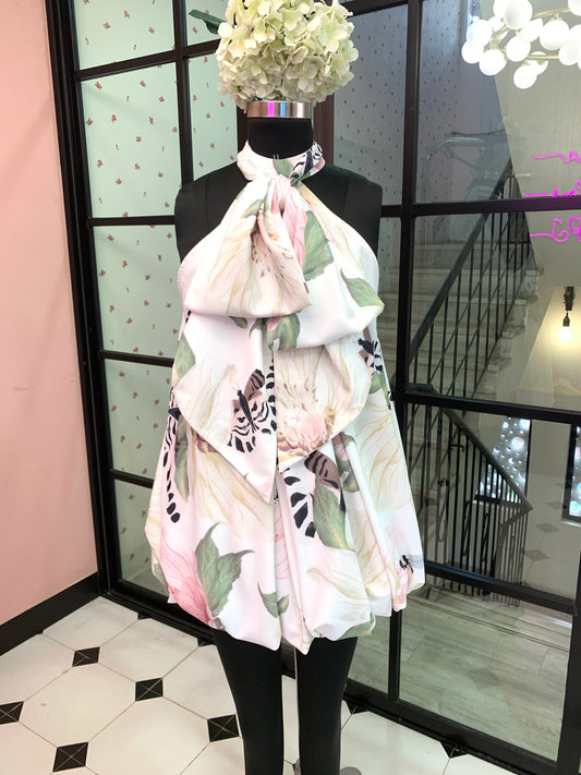 Tulip in White floral print