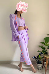 Elle in Lilac