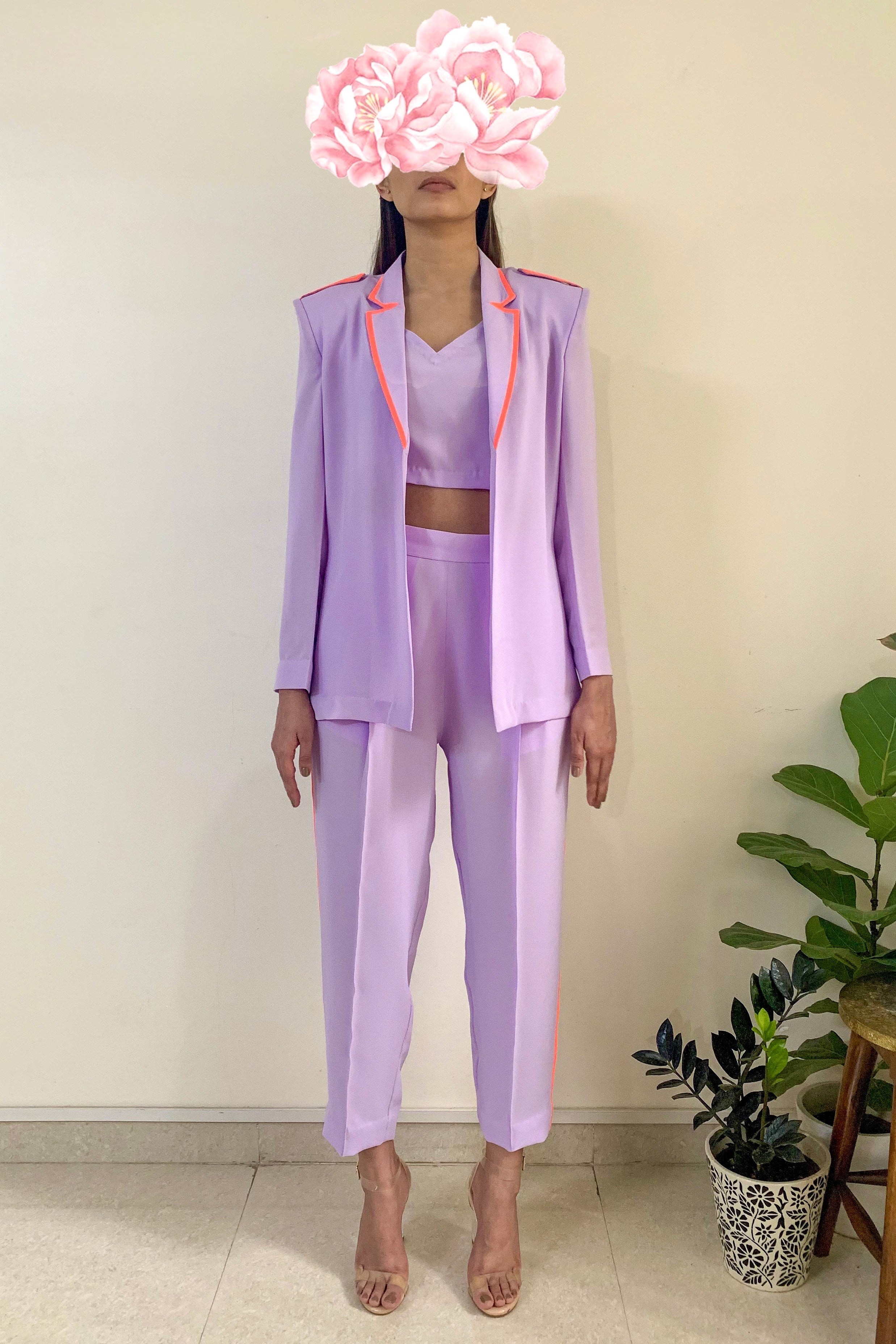 Elle in Lilac