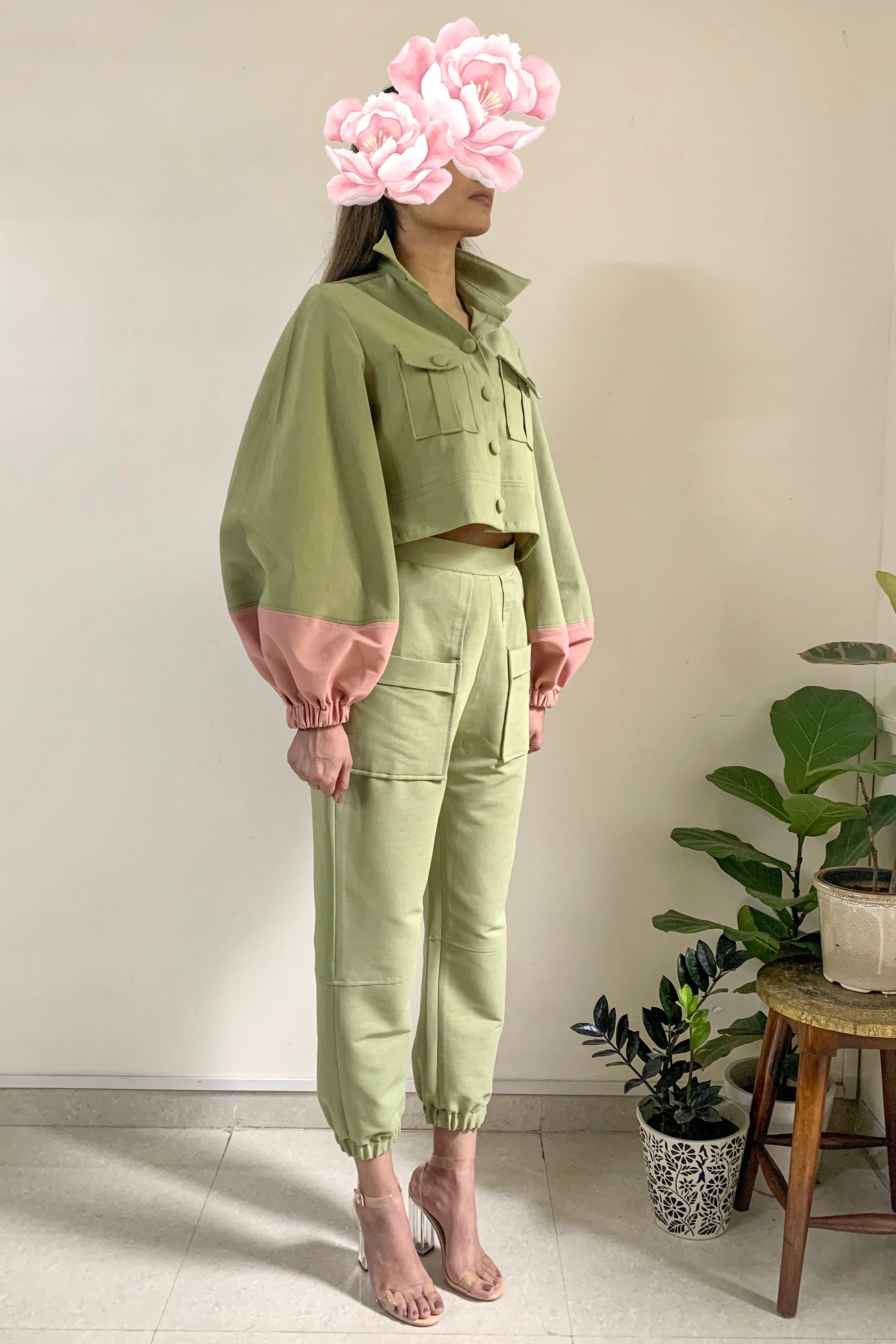 Kandy in Olive