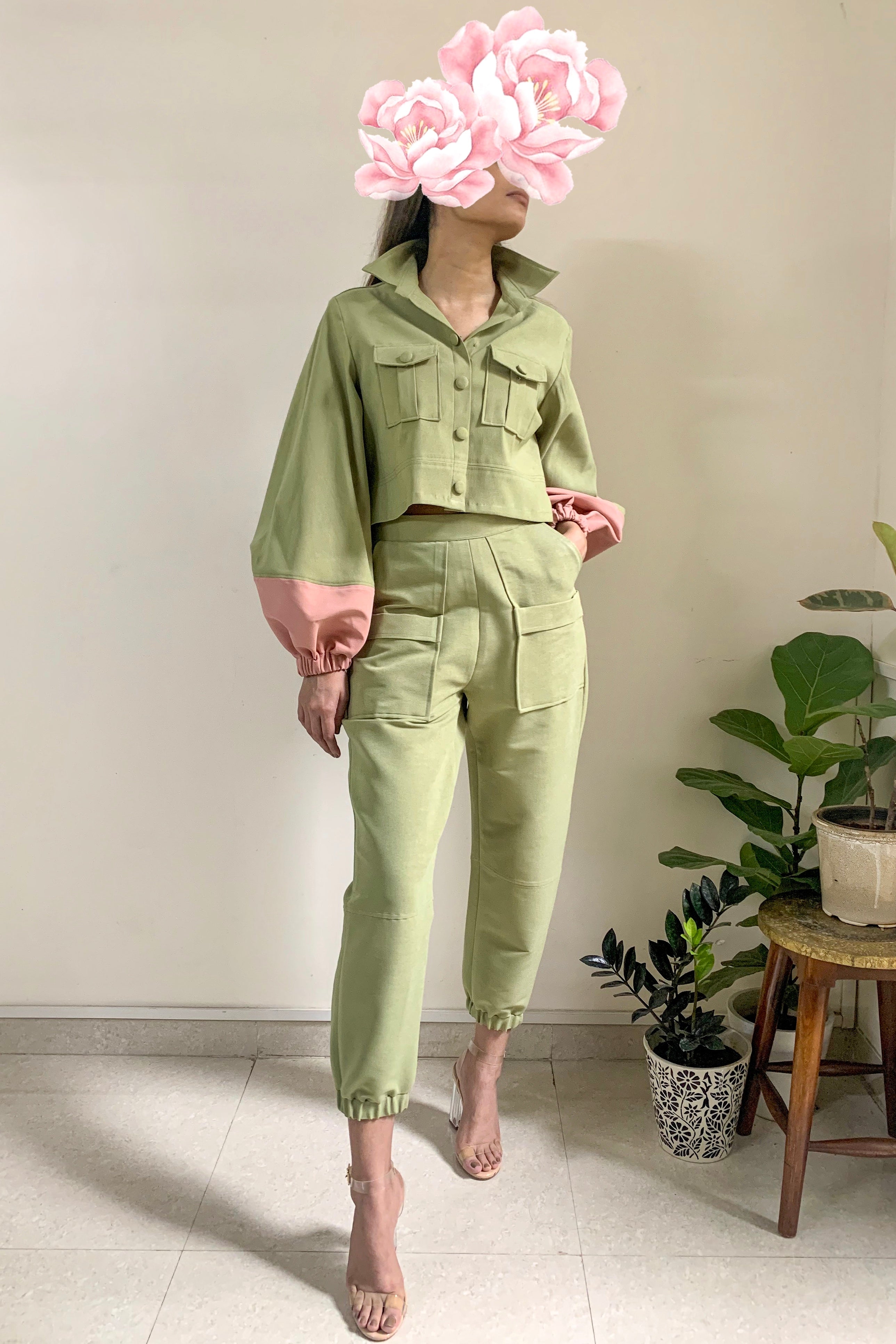 Kandy in Olive