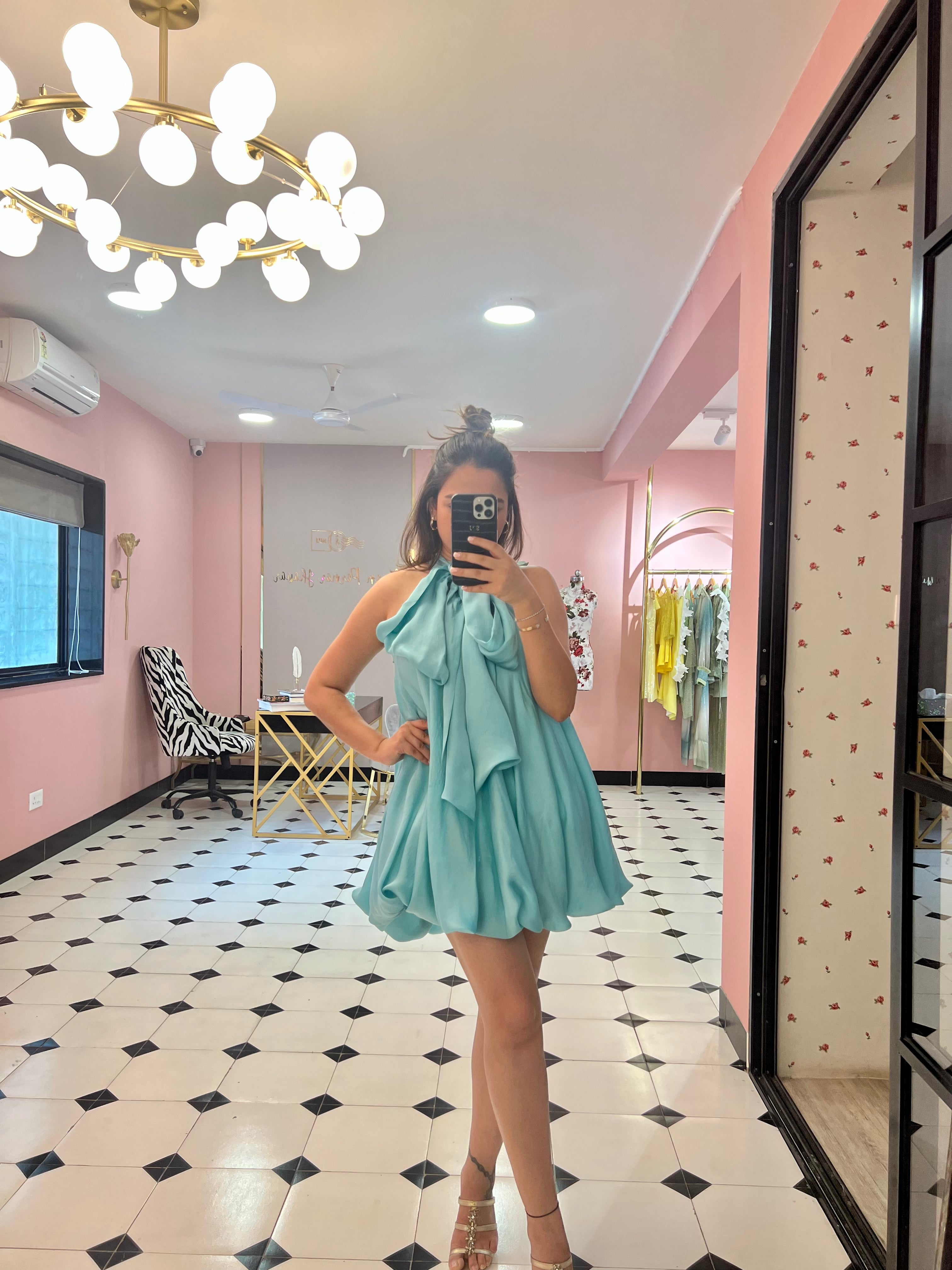 Tulip in teal